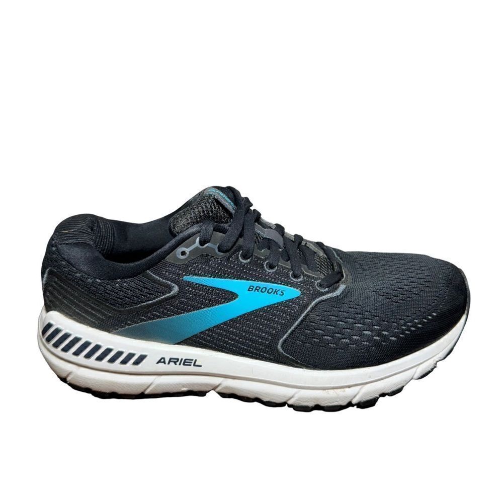 Women’s brooks Ariel 20 athletic shoes size 8